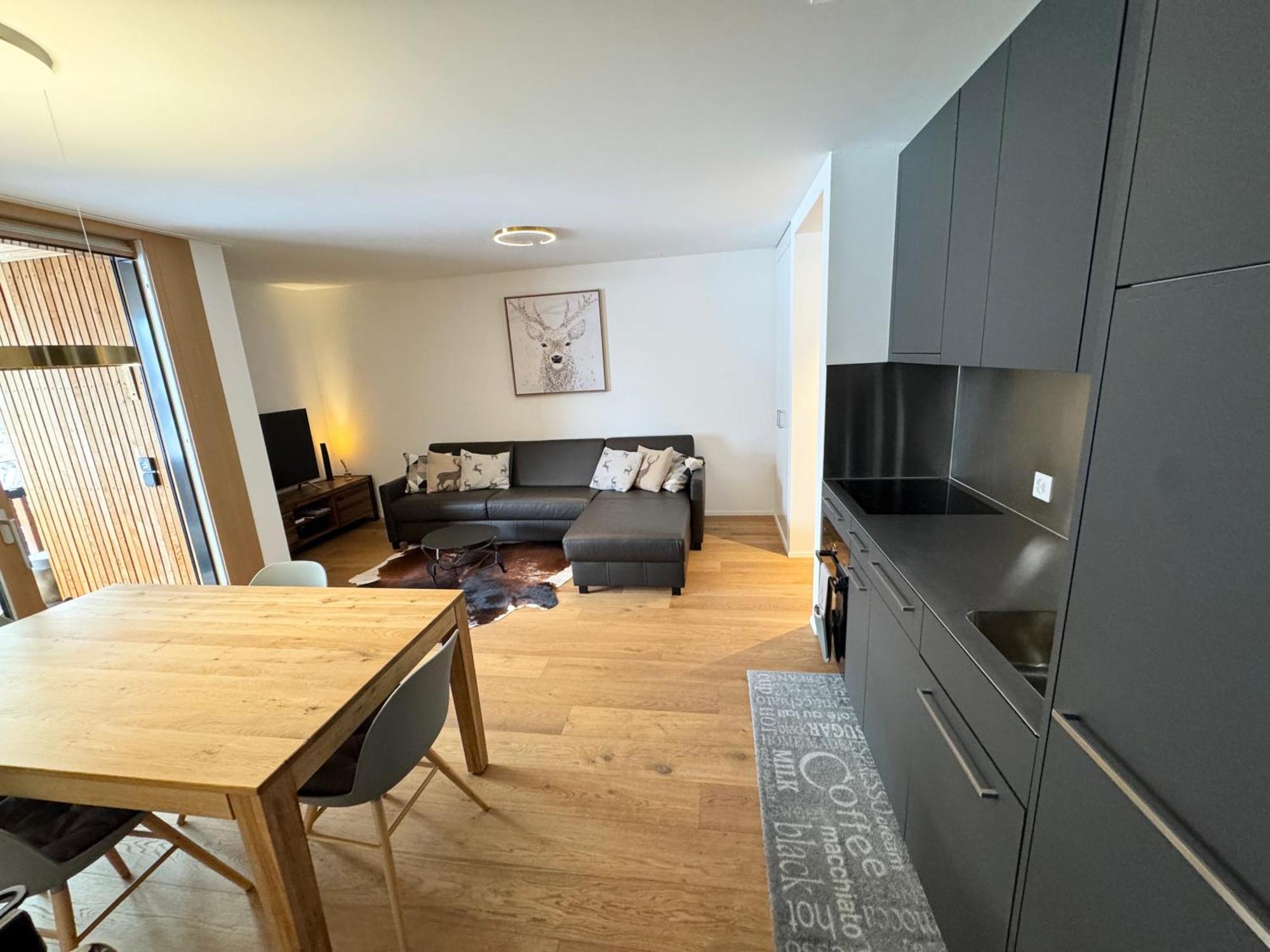 Beautiful Sunny New 1 Bed Apt Флимс Экстерьер фото